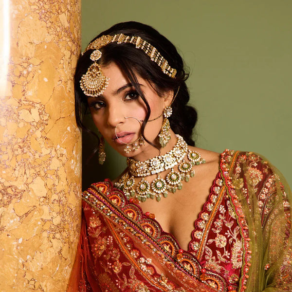 Necklace Designs Explained: How Shape and Style Enhance Beauty