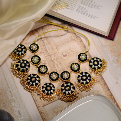 Monochrome Double layer Necklace