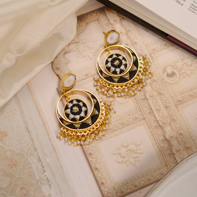 Monochrome Chandbali Earrings