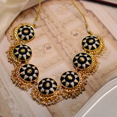 Monochrome Necklace